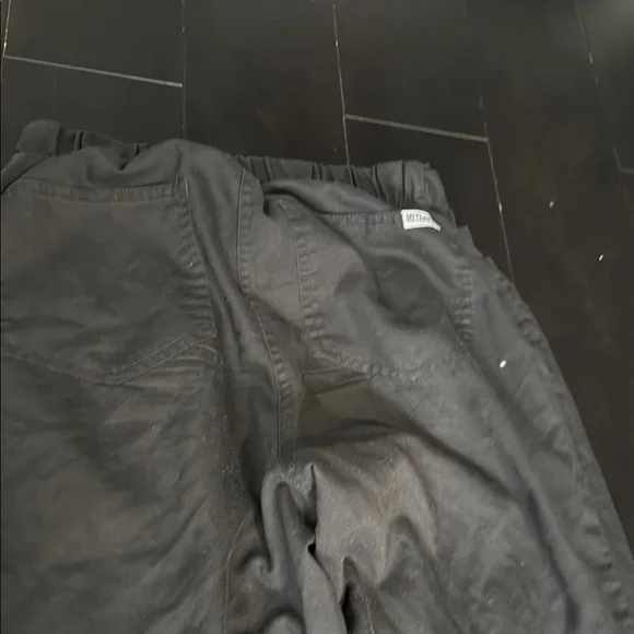 Grey's Anatomy XS Black scrub pants Set of 2! - Picture 9 of 11